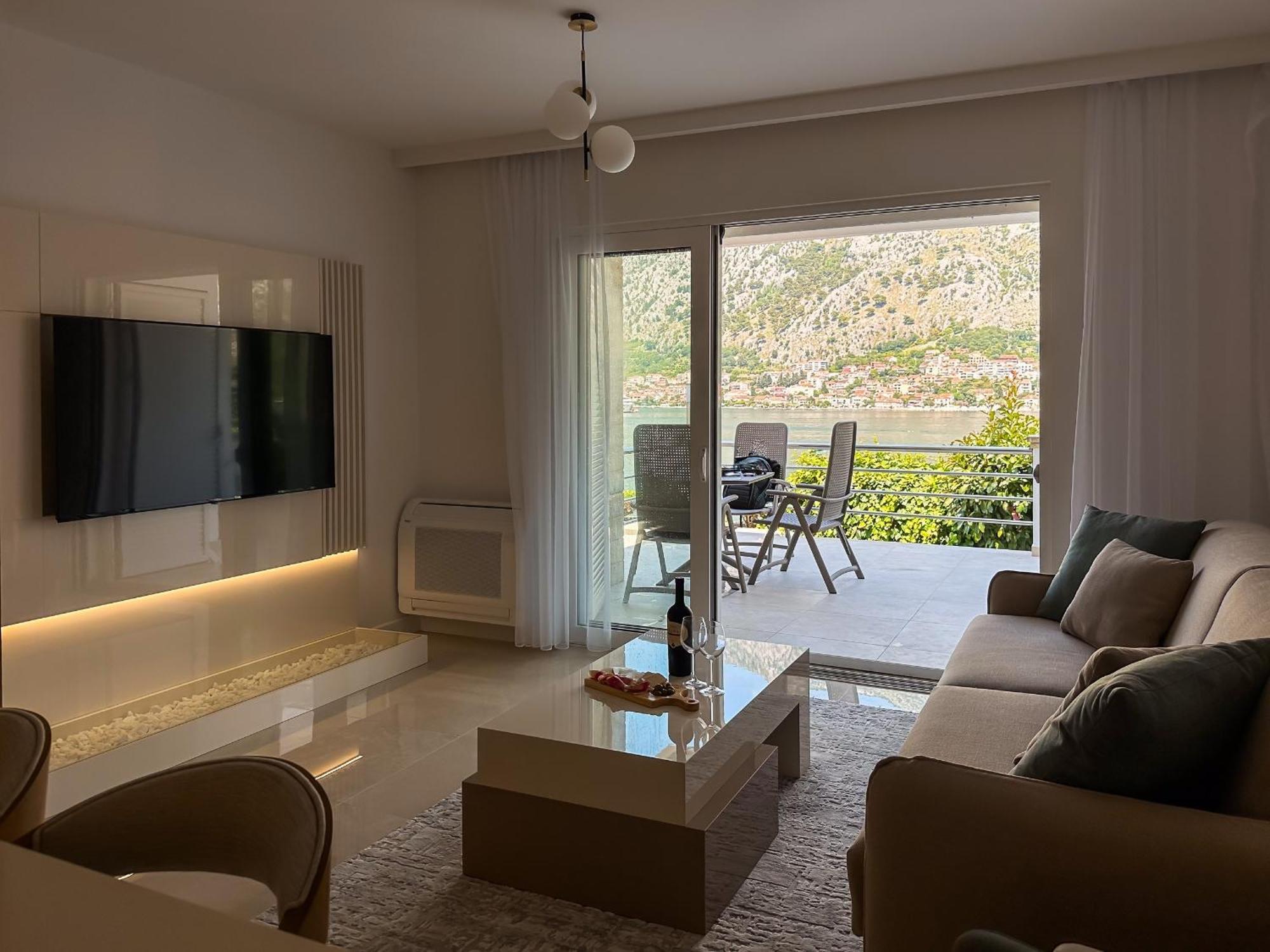 Apartment Chillout In Bay Kotor